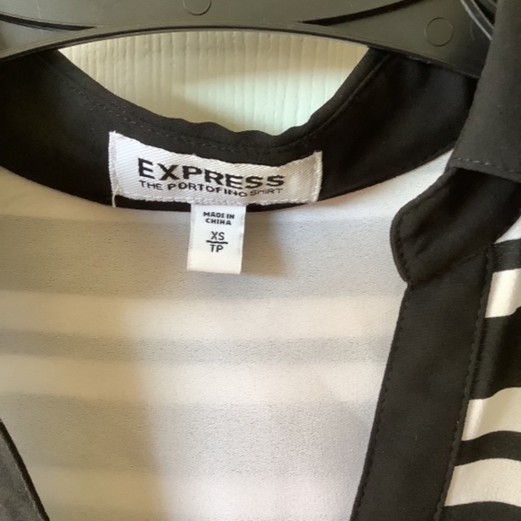 Express‎ Black and White Striped Portofino Blouse Size Small - Picture 3 of 3